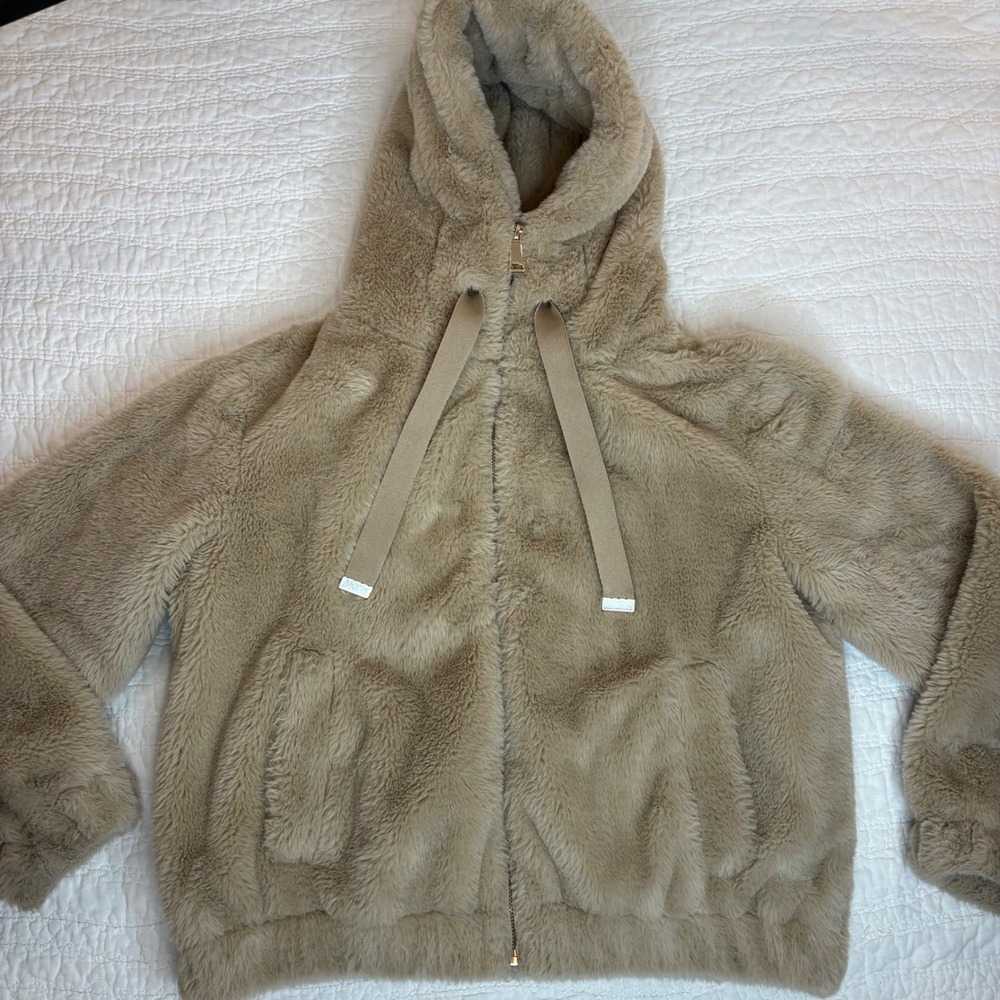 Philosophy Faux Fur Hoodie Jacket Women Sz S Tan Plush Gold Zip Teddy Bomber